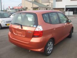 Honda Fit A picture