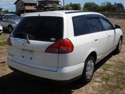 Nissan WINGROAD S picture