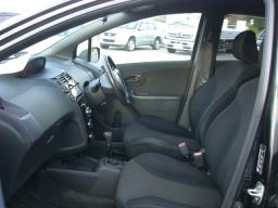 Toyota Vitz RS picture