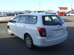 Toyota Corolla Fielder 1.5 X picture