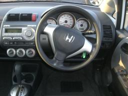 Honda Fit A picture