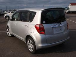 Toyota RACTIS G picture