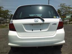 Honda Fit 1.3A picture