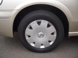 Nissan Bluebird Sylphy 1.5i picture