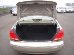 Nissan Bluebird Sylphy 1.5i picture