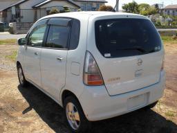 Nissan MOCO C picture