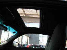 Porsche 911 carrera4 picture