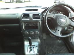 Subaru Impreza Wagon 15i picture