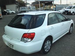 Subaru Impreza Wagon 15i picture