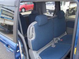 Toyota SIENTA 1.5 X picture