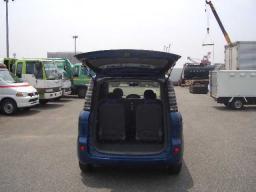 Toyota SIENTA 1.5 X picture