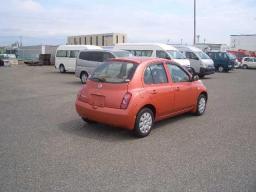 Nissan March 12C picture