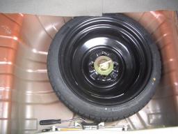 Nissan March 12C picture