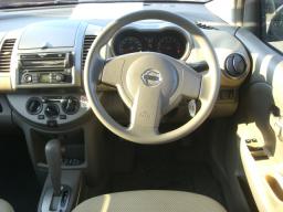 Nissan NOTE 15S V Package picture