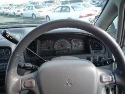 Mitsubishi DELICA SPACE GEAR 2.8D SUPER EXCEED picture