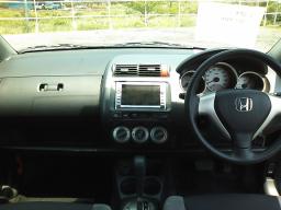 Honda Fit 1.3A picture