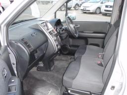 Honda MOBILIO SPIKE A picture