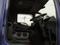 Mitsubishi Fuso Super Great 6X4 Trailer Head picture