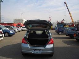 Nissan TIIDA 15M picture
