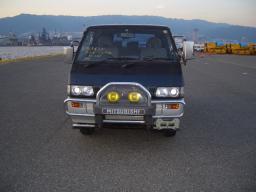 Mitsubishi DELICA STAR WAGON Active World picture