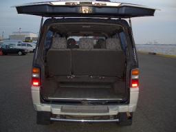 Mitsubishi DELICA STAR WAGON Active World picture