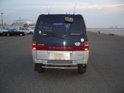 Mitsubishi DELICA STAR WAGON Active World picture