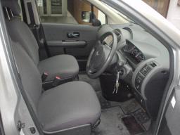 Nissan LAFESTA 20S picture