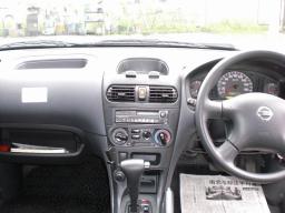 Nissan AD Van DX picture