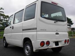 Mitsubishi Mini Cab CD picture