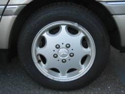 Mercedes-Benz C280 BASE picture