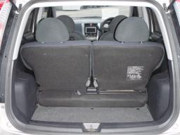 Mitsubishi COLT E picture