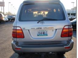 Toyota Land Cruiser 4.7 picture