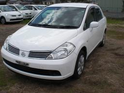 Nissan TIIDA LATIO 15S picture