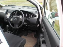 Nissan TIIDA LATIO 15S picture