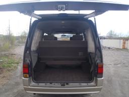 Nissan CARAVAN LARGE VAN picture