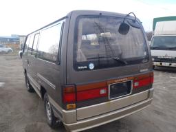 Nissan CARAVAN LARGE VAN picture