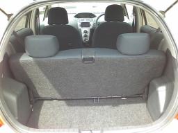 Toyota Vitz F picture