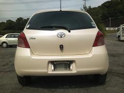 Toyota Vitz F picture