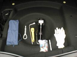 Mercedes-Benz E350 AVANTGARDE picture