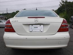 Mercedes-Benz E350 AVANTGARDE picture
