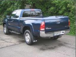 Toyota Tacoma SR5 picture
