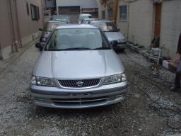 Nissan Sunny EX saloon picture