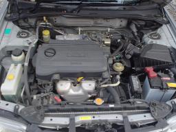 Nissan Sunny EX saloon picture