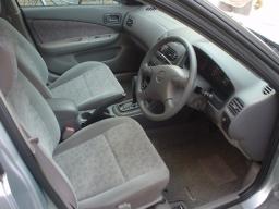Nissan Sunny EX saloon picture
