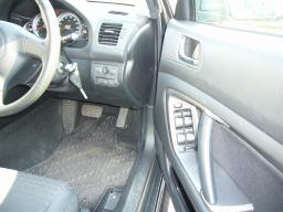 Subaru LEGACY WAGON 2.0I picture