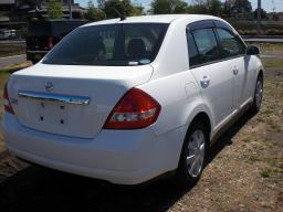 Nissan TIIDA LATIO 15S picture
