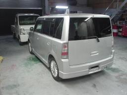 Toyota bB Z X VERSION picture