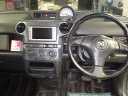 Toyota bB Z X VERSION picture