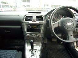 Subaru Impreza Wagon 15i picture