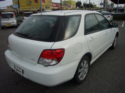 Subaru Impreza Wagon 15i picture